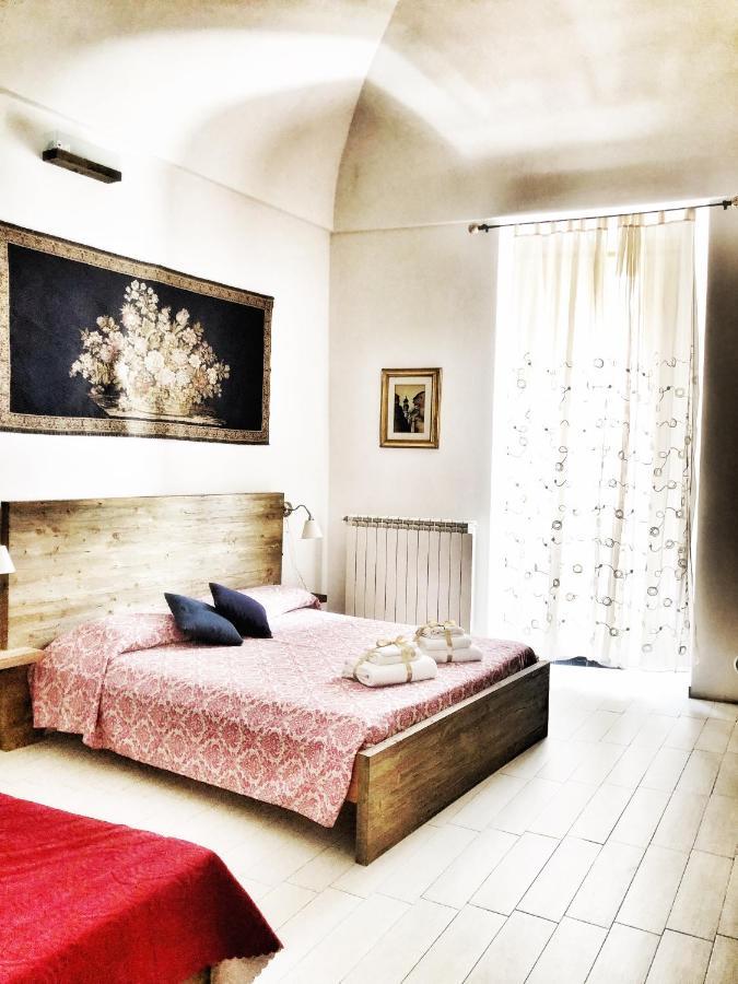 Palazzo Salia Bed & Breakfast Lecce Exterior photo